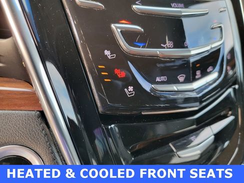 Used 2017 Cadillac Escalade Premium Luxury image 38