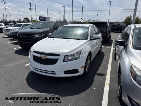 Used 2013 Chevrolet Cruze LT FWD image 1