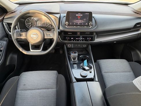 Certified 2023 Nissan Rogue SV image 16