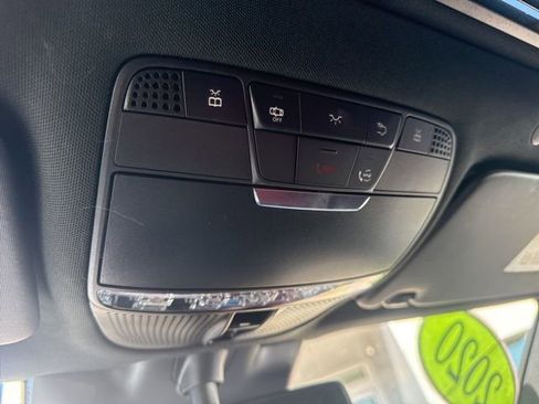 Used 2020 Mercedes-Benz GLC 300 4MATIC Coupe image 20