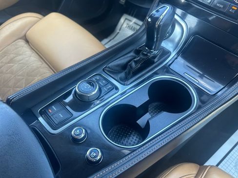 Used 2016 Nissan Maxima SR FWD image 35