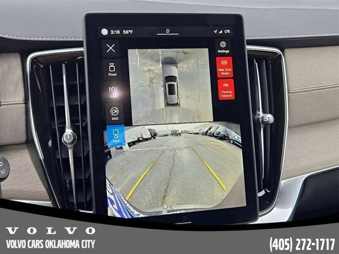 Certified 2025 Volvo XC90 T8 Plus w/ Protection Package Premier image 11