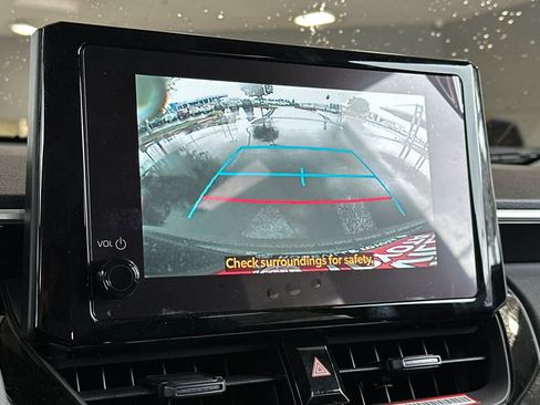 New 2026 Toyota Corolla Cross LE AWD/4WD image 21