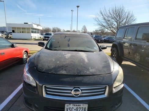 Used 2012 Nissan Maxima 3.5 SV w/ Monitor Pkg image 2