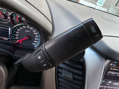 Used 2019 GMC Yukon XL SLT w/ Premium Edition image 20