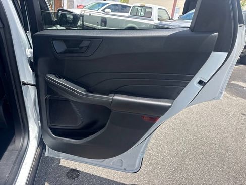 Used 2023 Ford Escape Active FWD image 16