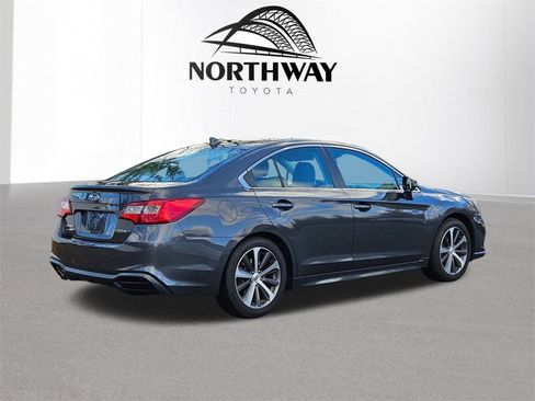 Used 2018 Subaru Legacy 2.5i Limited image 4