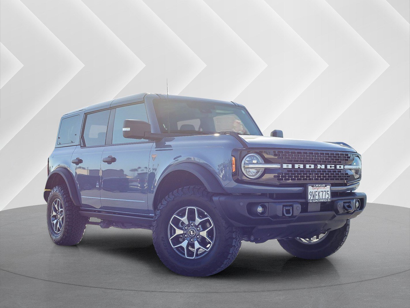 Used 2025 Ford Bronco Badlands AWD/4WD image 1