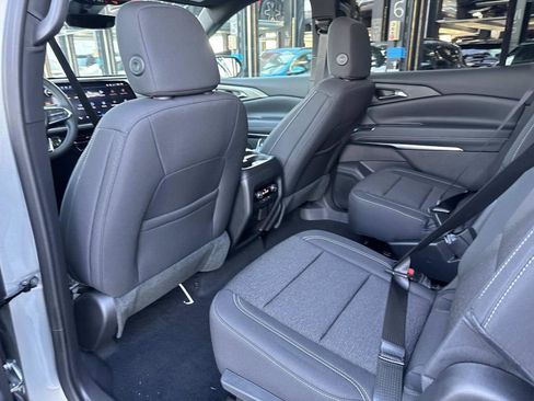 New 2026 Chevrolet Traverse LT w/ Driver Confidence Package FWD image 11