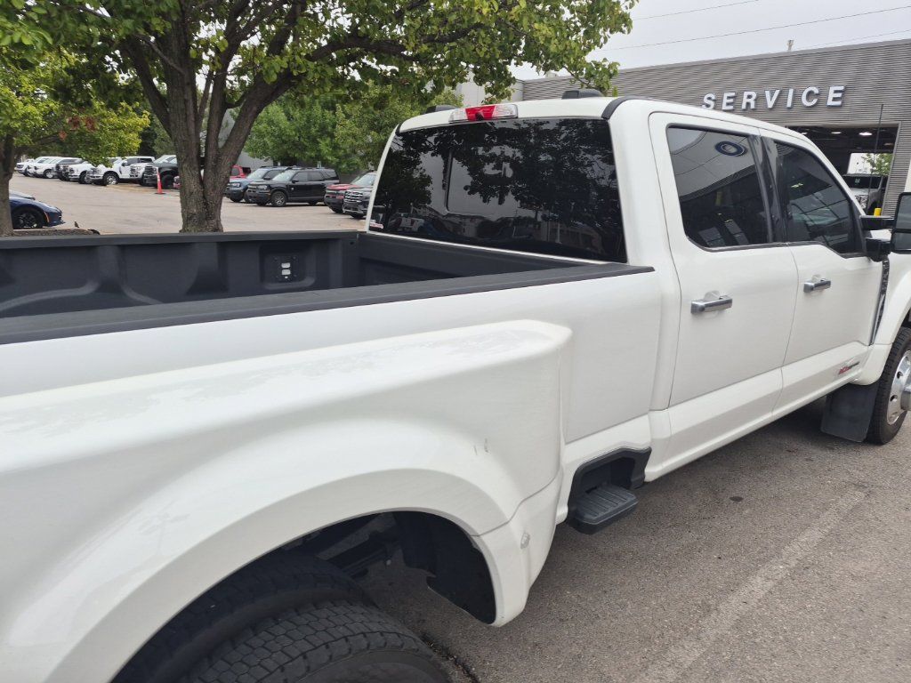 Used 2024 Ford F450 Limited AWD/4WD image 25