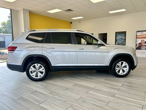 Used 2018 Volkswagen Atlas SE AWD/4WD image 5