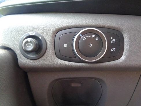 Used 2020 Ford Transit 350 XLT image 27