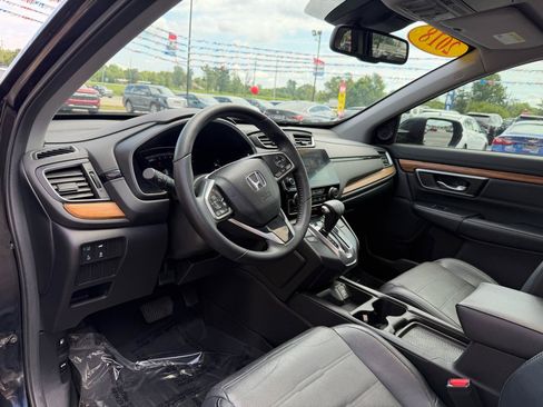 Used 2018 Honda CR-V Touring image 14
