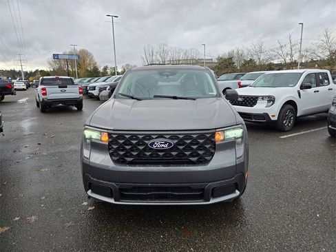 New 2026 Ford Maverick XLT image 2