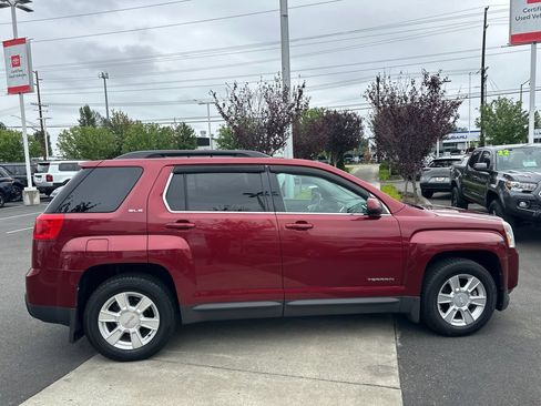 Used 2011 GMC Terrain SLE AWD/4WD image 6