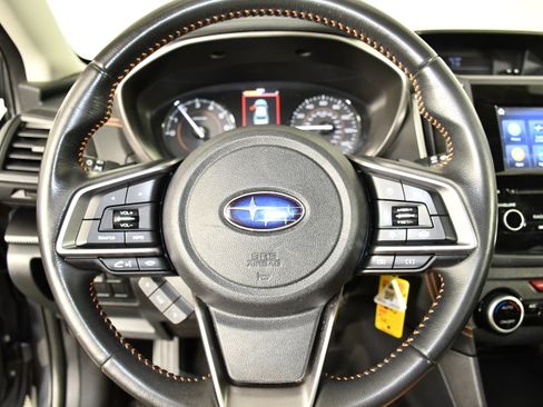 Used 2021 Subaru Crosstrek 2.0i Premium AWD/4WD image 19