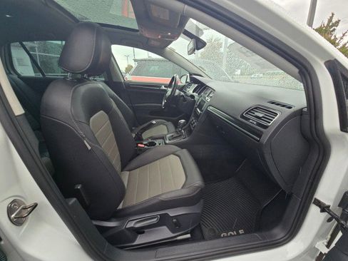 Used 2015 Volkswagen Golf SEL image 11