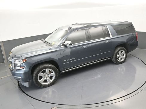 Used 2019 Chevrolet Suburban Premier image 57