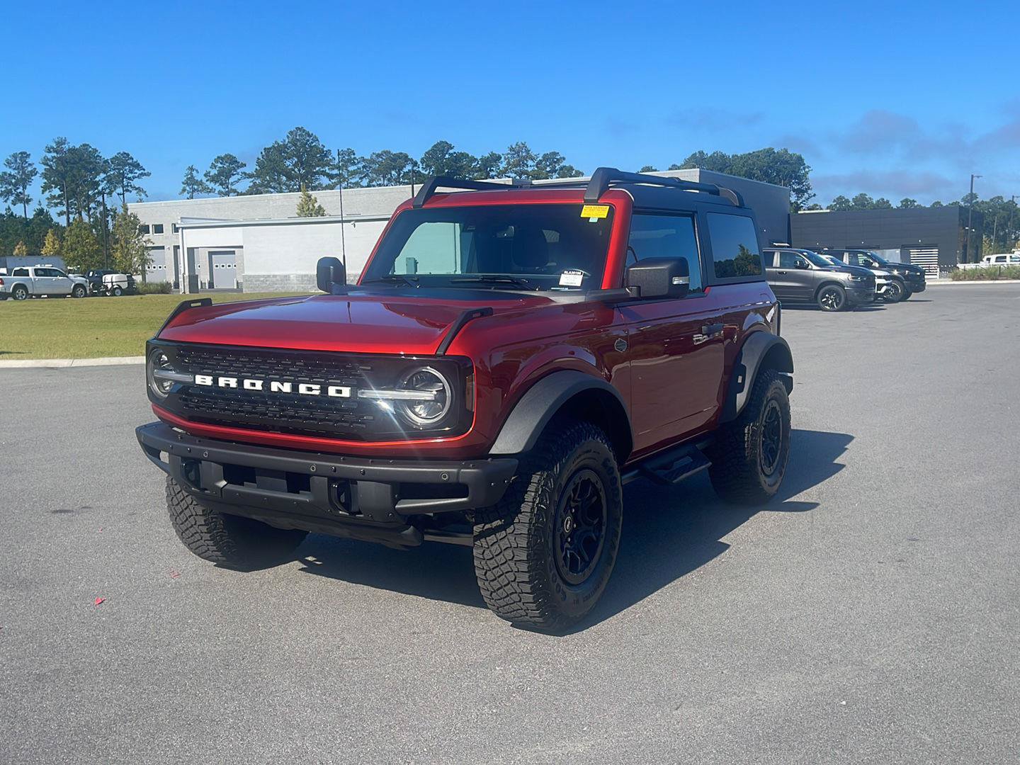 Used 2024 Ford Bronco Wildtrak AWD/4WD image 3