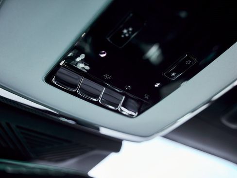 Used 2025 Rolls-Royce Spectre w/ Leather Finishing Pack image 79