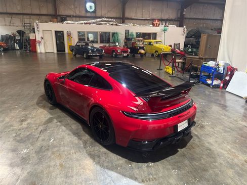 Used 2026 Porsche 911 GTS image 17