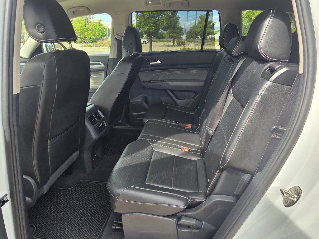 Used 2022 Volkswagen Atlas SE AWD/4WD image 14