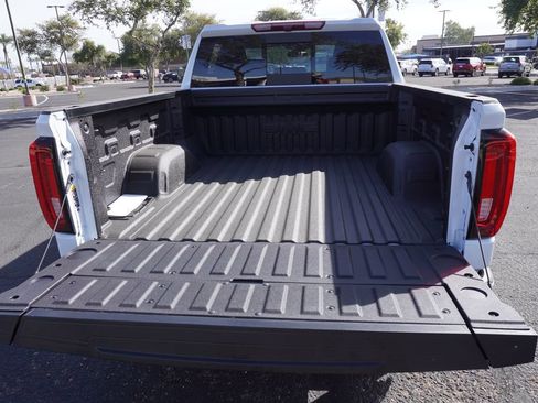 New 2026 GMC Sierra 1500 Denali w/ LPO, Black Badging Package image 8