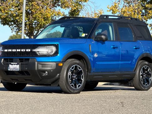 Used 2025 Ford Bronco Sport Outer Banks w/ Outer Banks Tech Package+ image 8