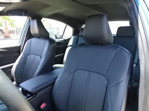 Used 2025 Toyota Camry XSE FWD image 18