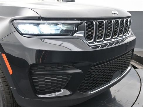 New 2024 Jeep Grand Cherokee Laredo X image 28