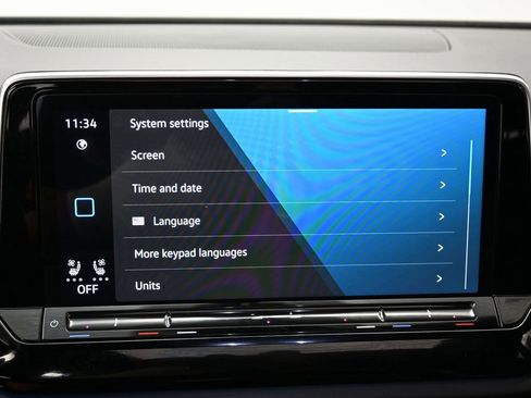 Used 2024 Volkswagen Atlas Cross Sport SEL Premium R-Line image 25