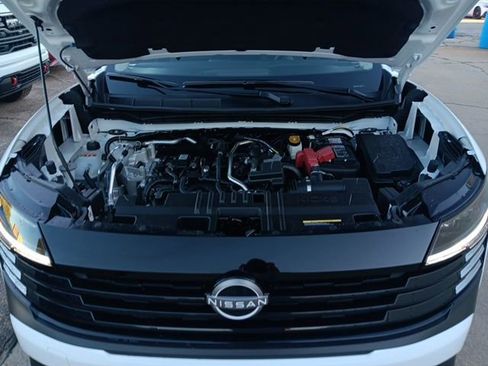 New 2026 Nissan Kicks SV w/ SV Premium Package image 39