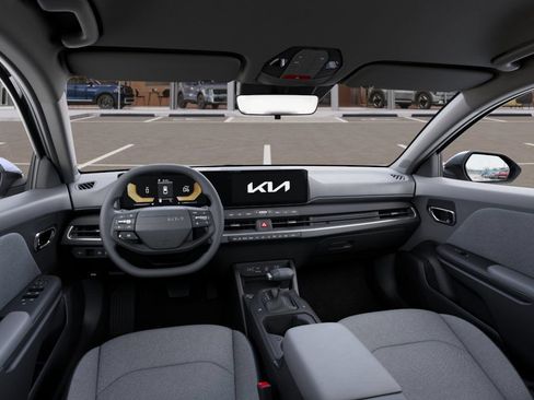 Used 2025 Kia K4 FWD image 14