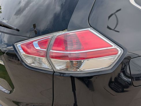 Used 2014 Nissan Rogue SL AWD/4WD image 11