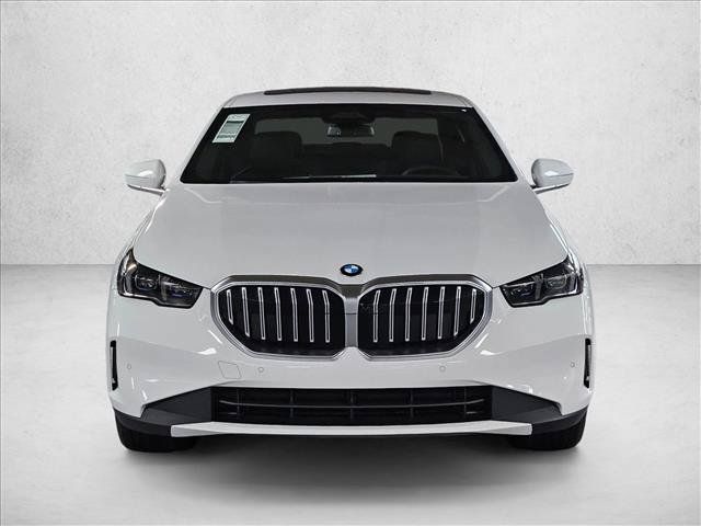 Used 2026 BMW 530i w/ Premium Package RWD image 2