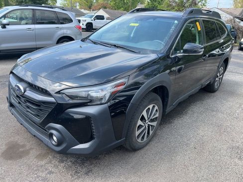 Used 2024 Subaru Outback Premium w/ Popular Package #1 image 1