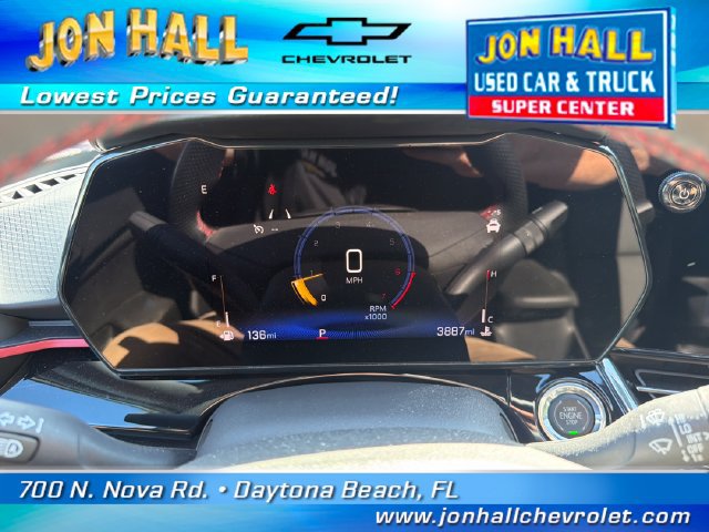Used 2025 Chevrolet Trax RS w/ Sunroof Package FWD image 22