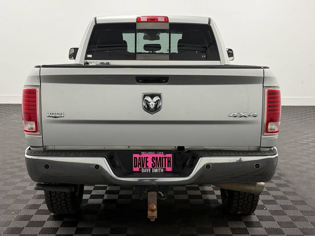 Used 2014 RAM 3500 Laramie w/ Convenience Group AWD/4WD image 10