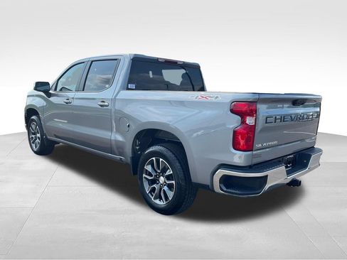 Used 2024 Chevrolet Silverado 1500 LT AWD/4WD image 3