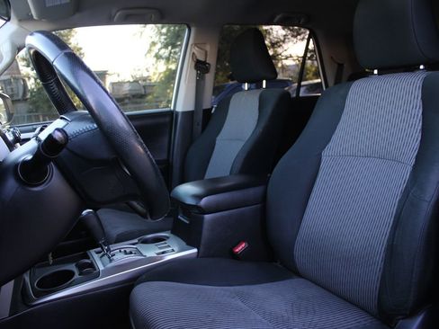 Used 2016 Toyota 4Runner SR5 RWD image 12