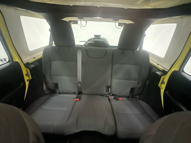 Used 2023 Jeep Wrangler Unlimited Sport AWD/4WD image 32