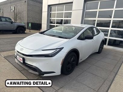 Used 2025 Toyota Prius LE