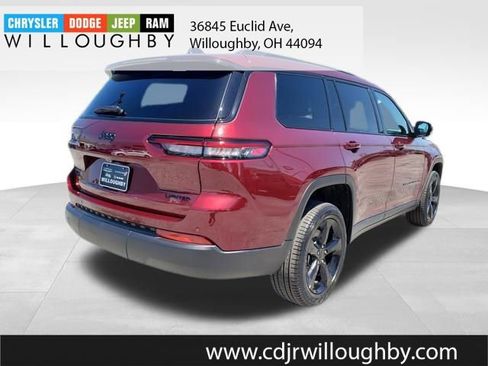 New 2024 Jeep Grand Cherokee L Limited w/ Black Appearance Package image 5