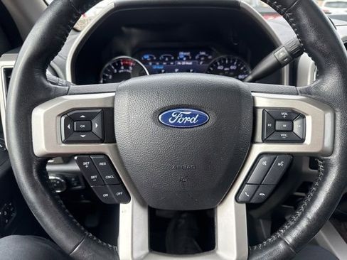 Used 2020 Ford F250 Lariat image 13