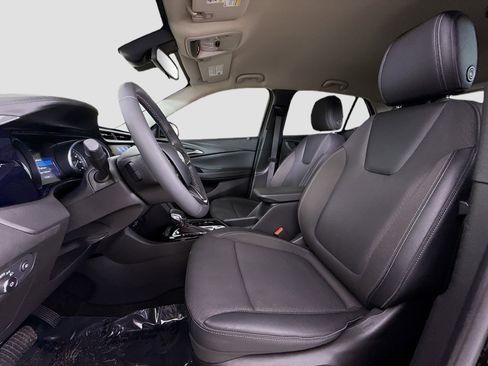 Used 2023 Buick Encore GX Select w/ Sport Touring Package FWD image 22