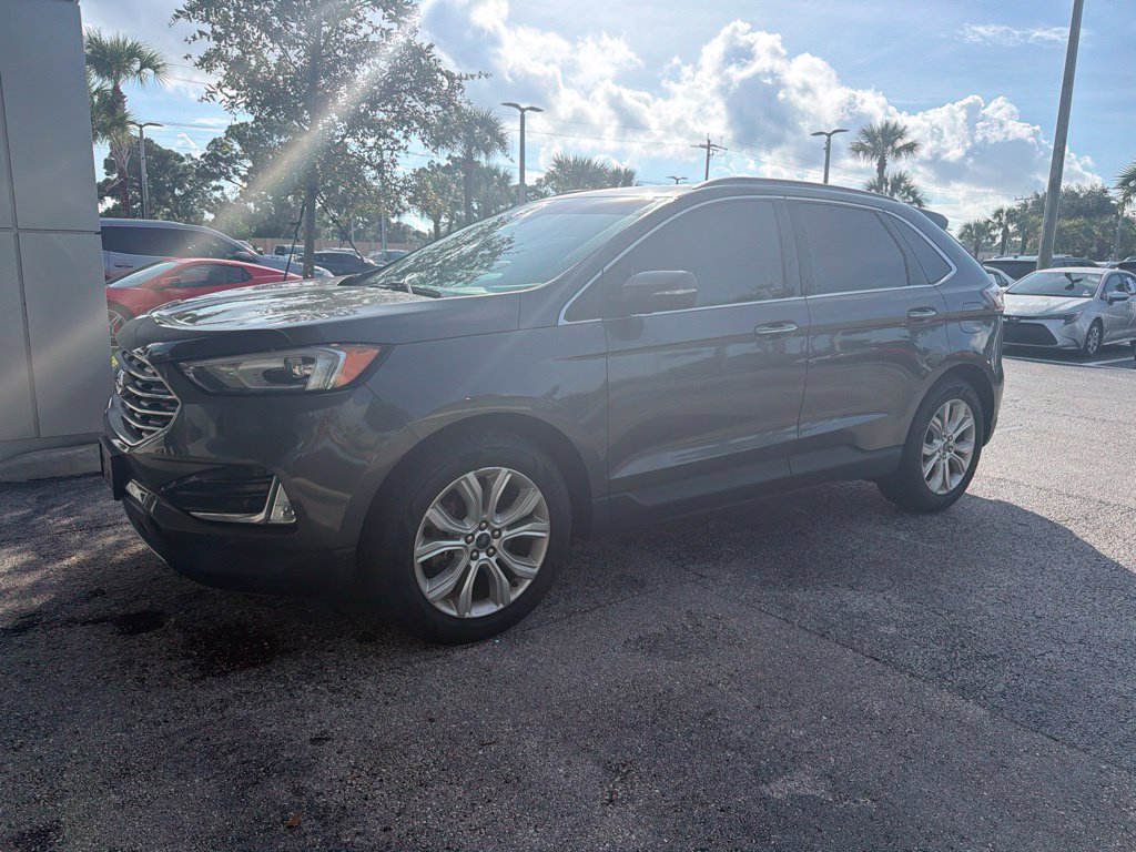 Used 2020 Ford Edge Titanium FWD image 1