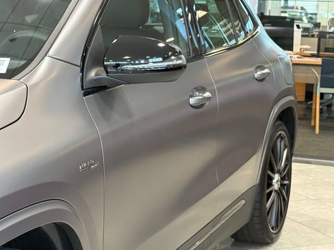 Used 2025 Mercedes-Benz GLA 35 AMG 4MATIC image 4