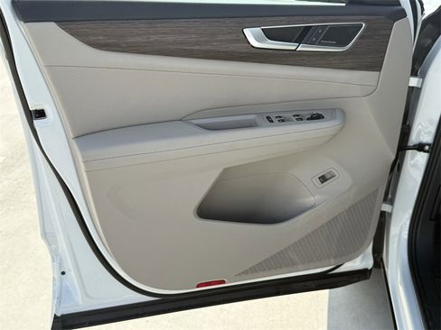 New 2026 Volkswagen Atlas SEL Premium R-Line image 10