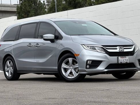 Certified 2019 Honda Odyssey EX-L image 2