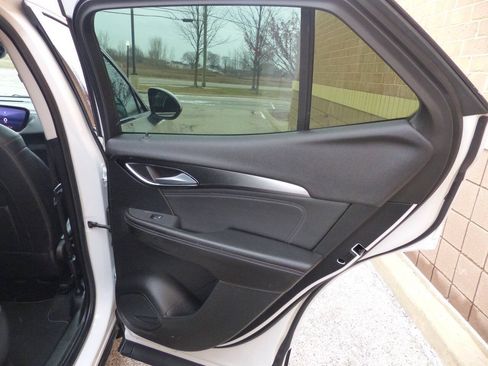 Used 2024 Buick Envision Preferred AWD/4WD image 43